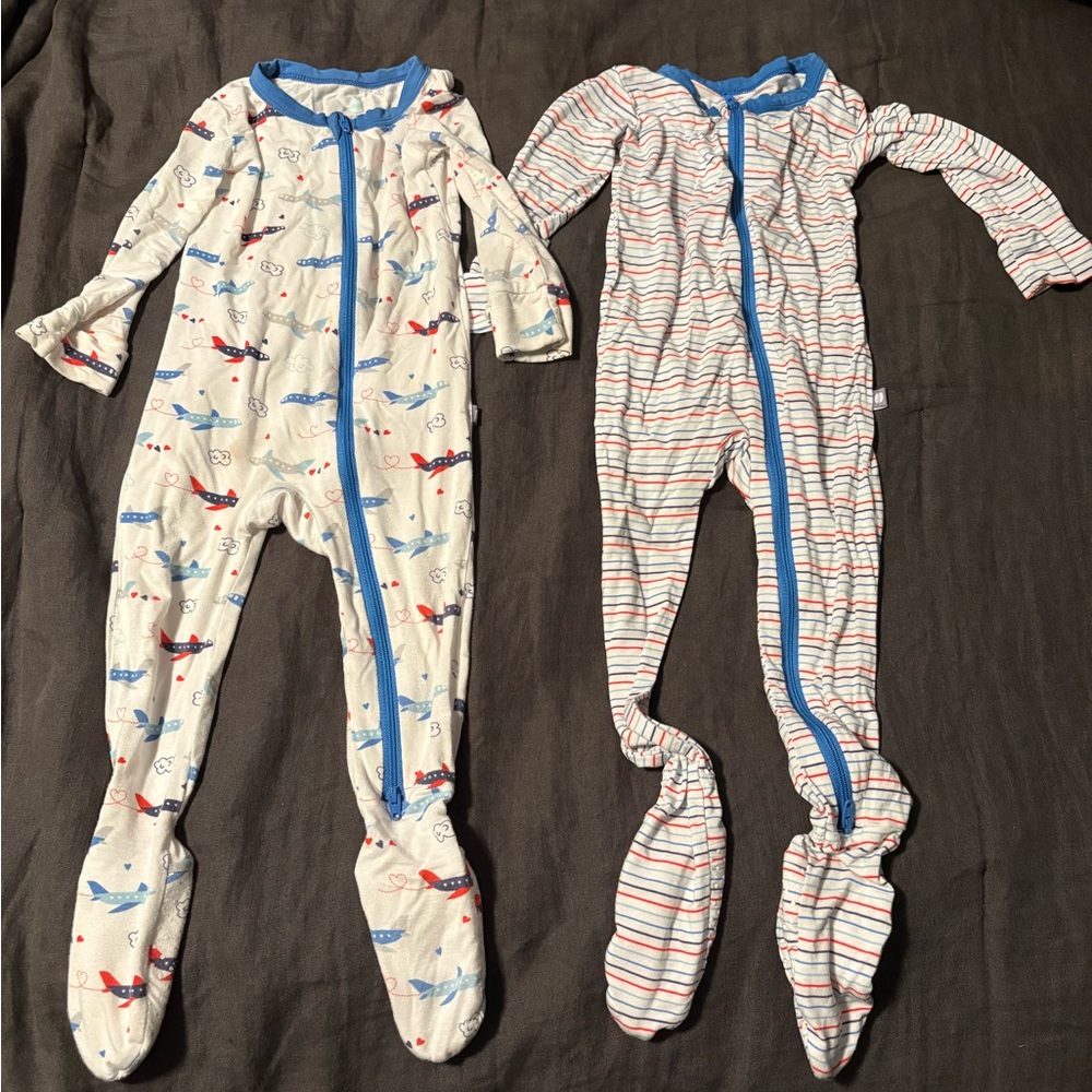 Set of two bamboo baby footie pjs